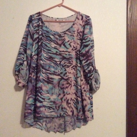 Jennifer Lopez Tops - Women's Jennifer Lopez shirt size 0X